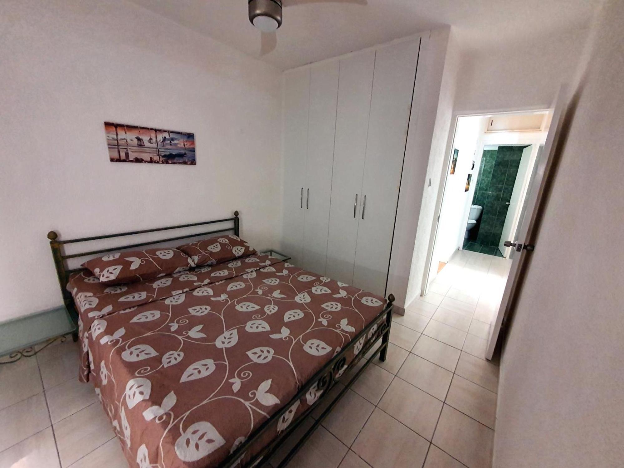 Paphos Poseidon 51 - Beachfront Two Bedroom Apartment מראה חיצוני תמונה